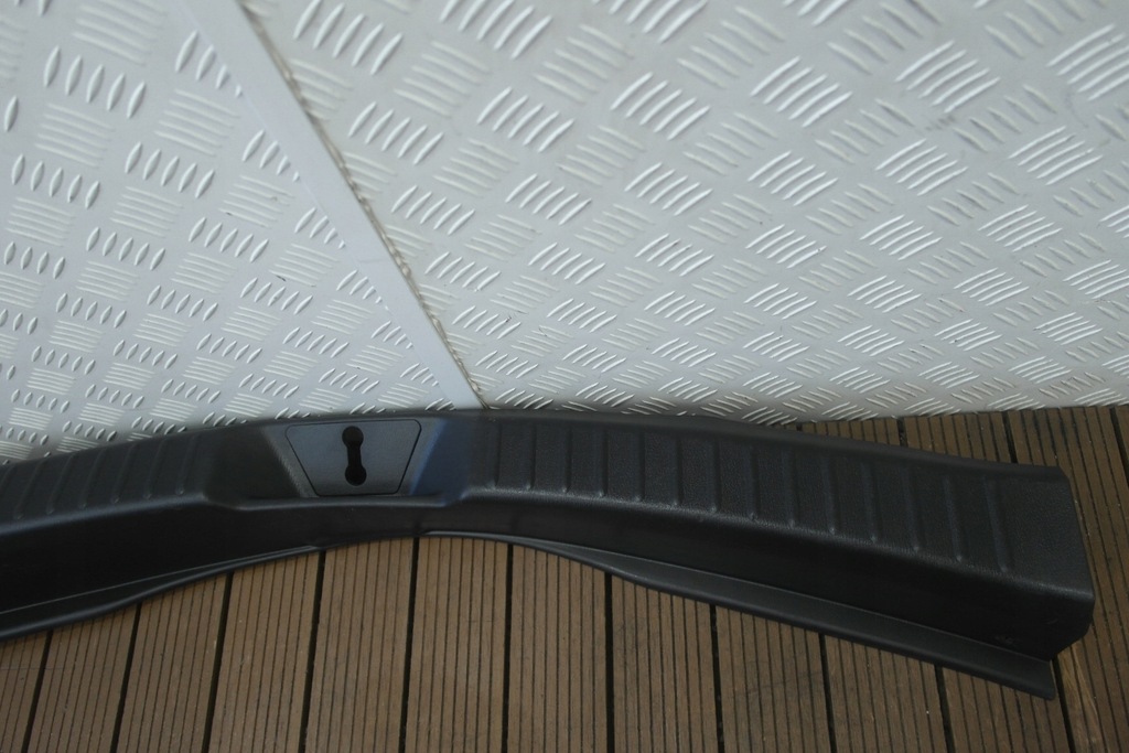 фото №8, Mazda cx-5 ii kf 17-21 молдинг накладка защита поперечина заднего kb7w-6889x оригинальный номер