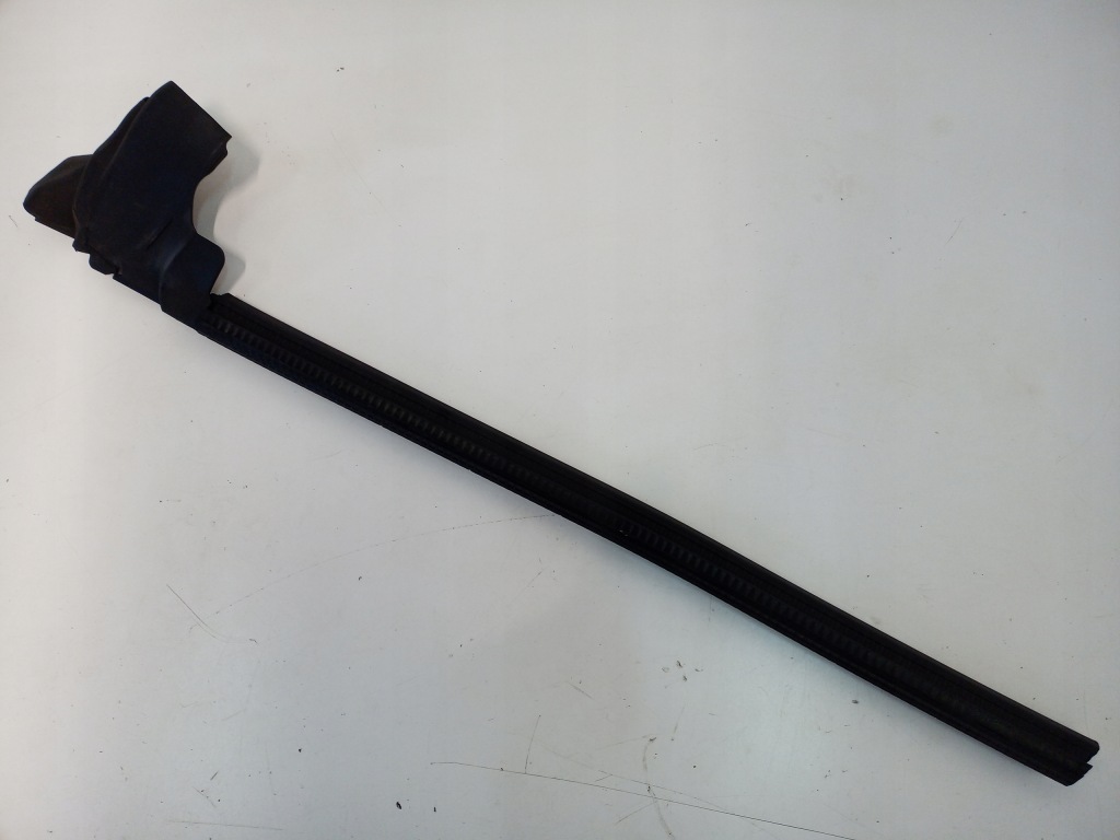 фото №1, Прокладка дверь правый перед peugeot 508 ii 9813391480