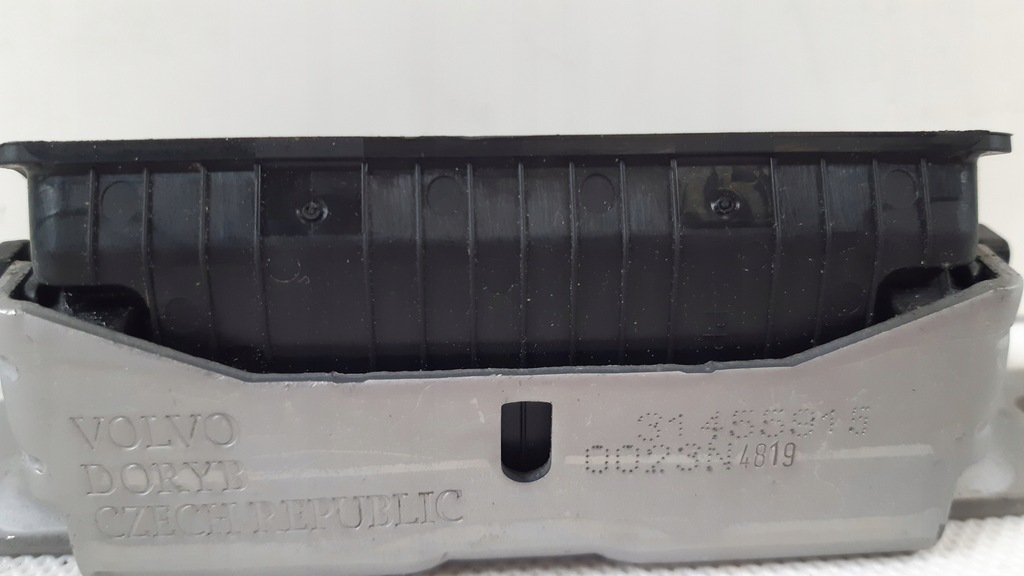 фото №6, Volvo v60 ii засувка кришки багажника 31455915