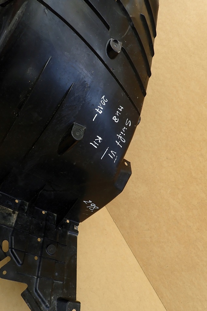 фото №12, Suzuki swift vi mk8 17- підкрилок праве перед передні rh оригінальний номер