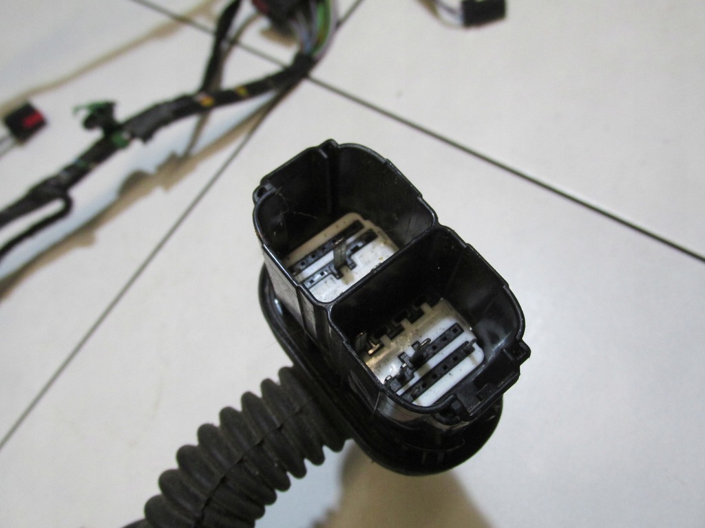 фото №4, Жгут дверь задняя правая focus mk3 kombi 2012 rok