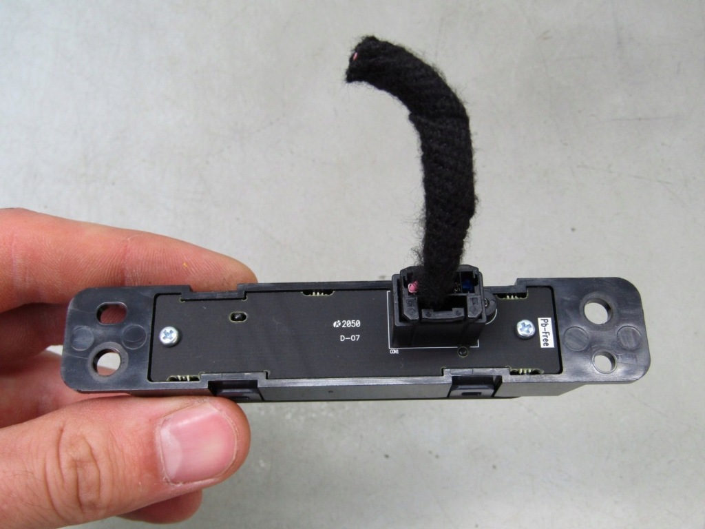 фото №4, Leaf ii 21r індикатор замки ременів подушка безпеки дисплей центрального замка