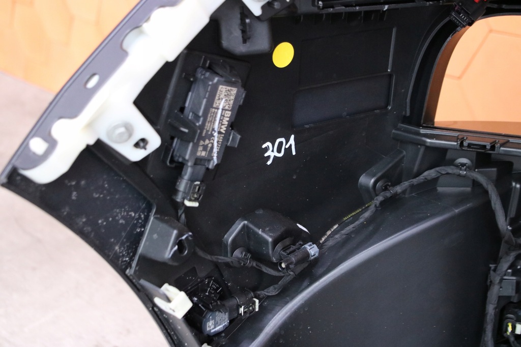 фото №8, Bmw 7 g70 i7 m-pakiet kompletny бампер перед передний c64 frozen deep grey