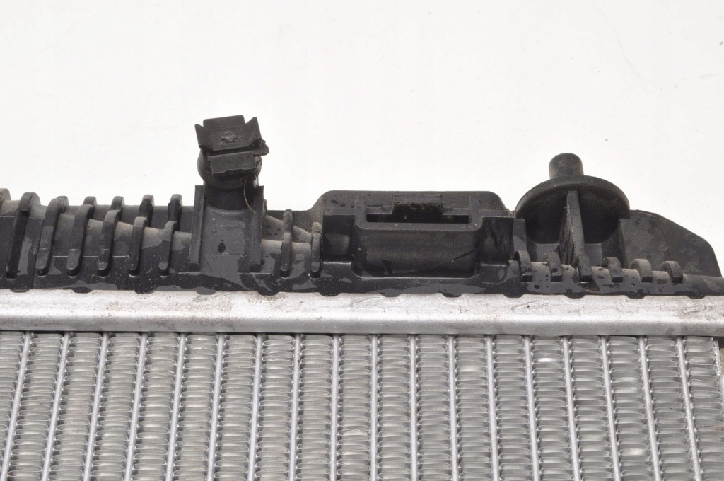 Ford fiesta mk8 1.0 12v радиатор воды в Украине