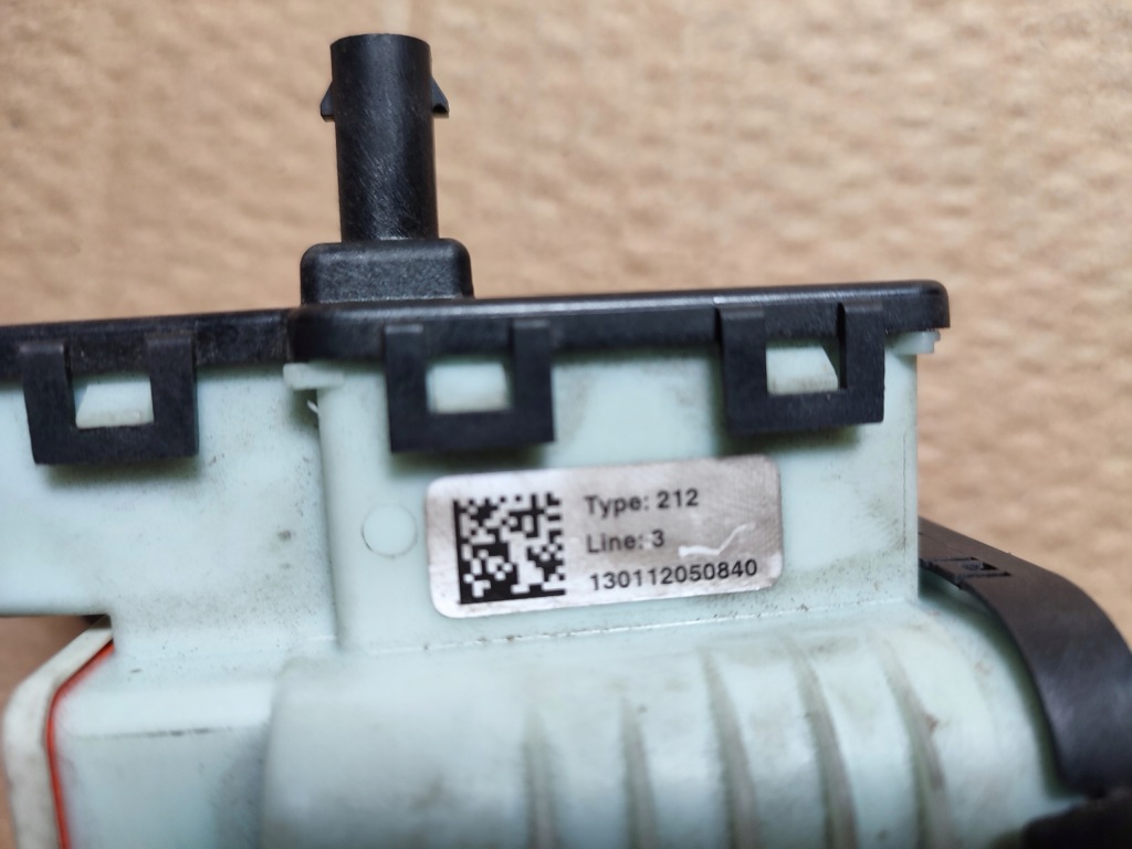 Volkswagen crafter насос adblue 1457436024 с Разборки