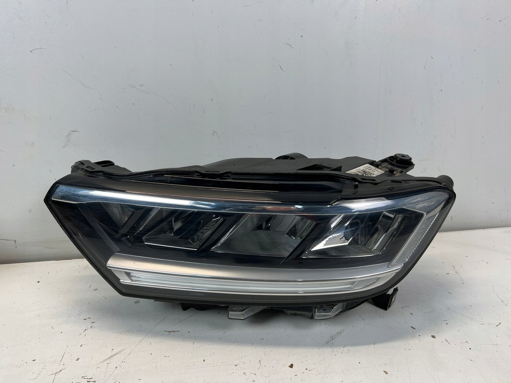 фото №3, Vw t-roc lift лампа левая правая передняя full led