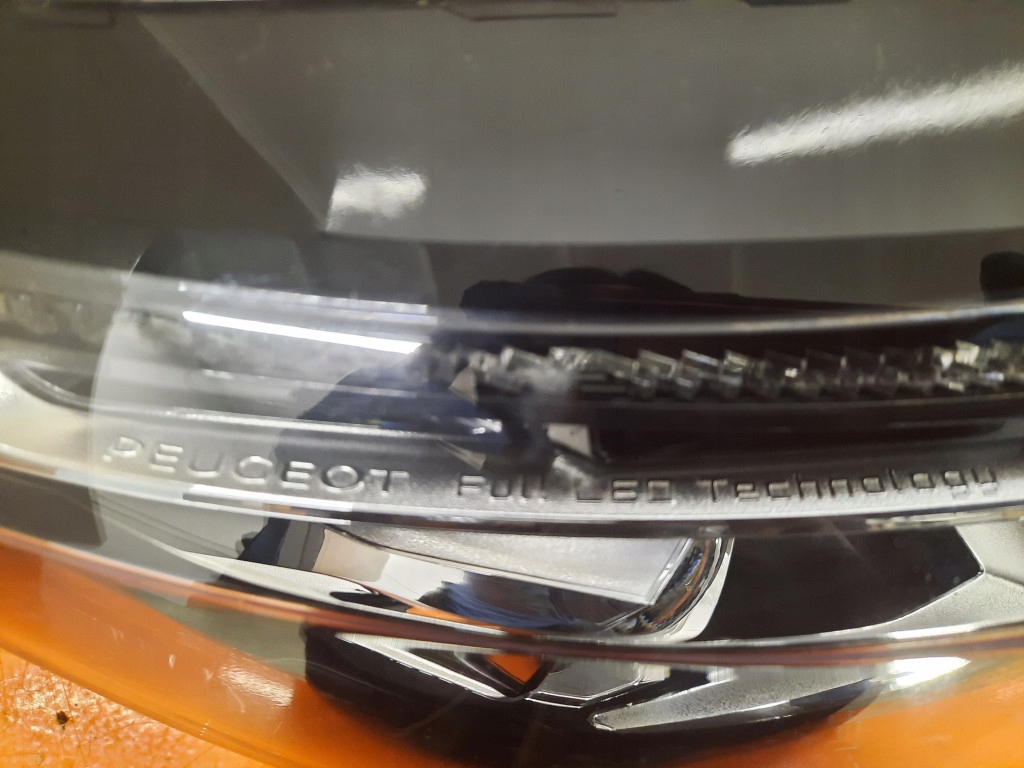 фото №6, Peugeot 3008 ii 16-24 фара правий перед лампа передня права 9826572680