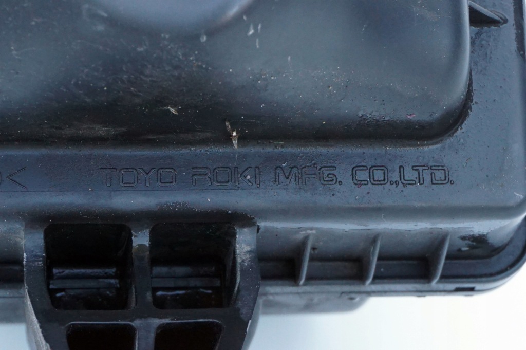 фото №8, Корпус фильтра воздуха правая infiniti q70 m37 16500ej71a