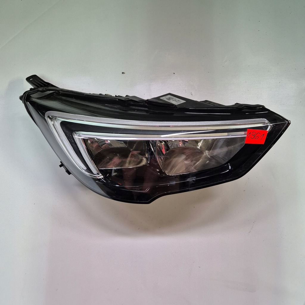 фото №1, Opel crossland 13467968 лампа правая h7+led 90070847