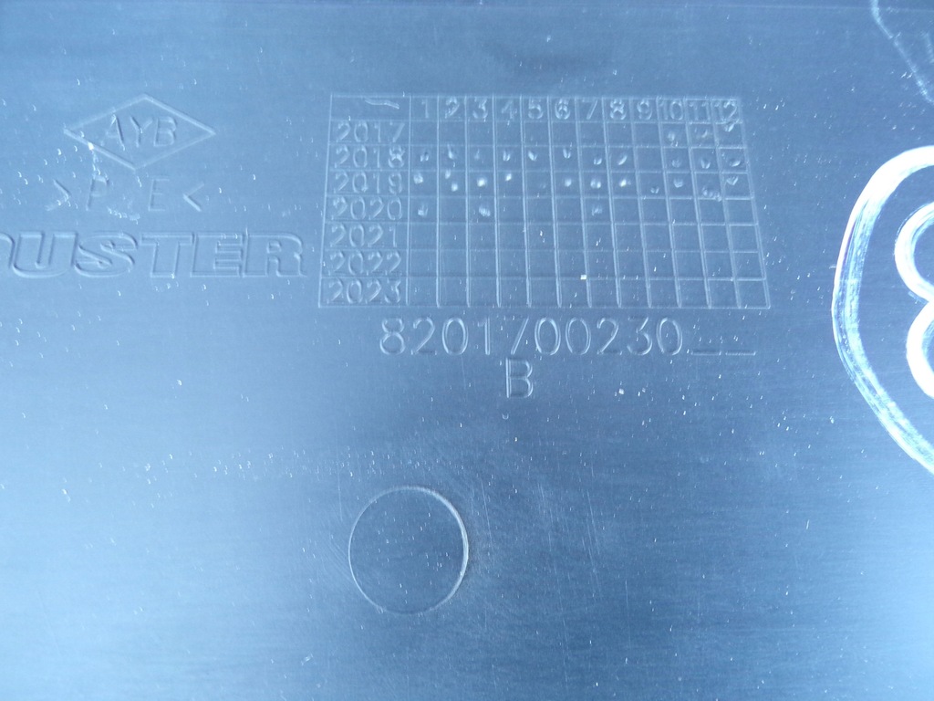 фото №5, Молдинг дверь правый перед 8201700230 duster ii