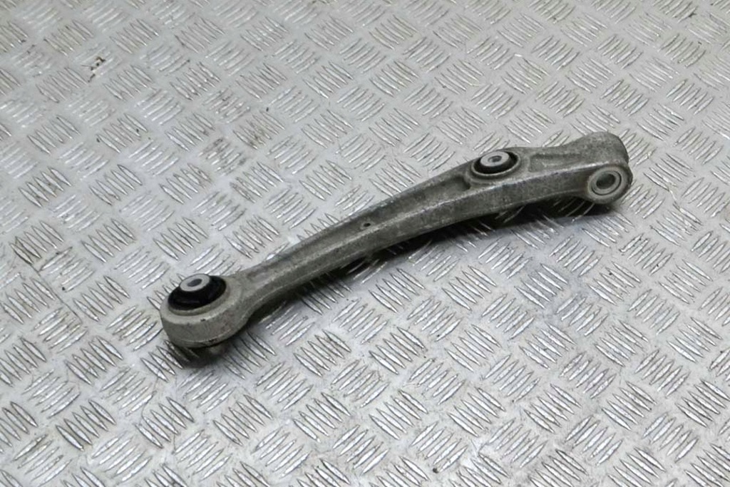 фото №5, Audi a6 c7 передній лівий нижній важіль 8k0407155c 2.0tdi 2020