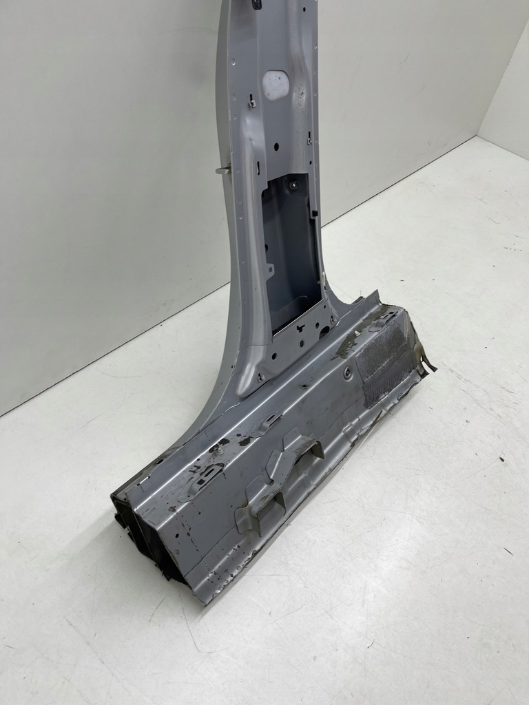 фото №13, Audi a6 c7 avant чверть блок двигуна b петлі поріг правий колір: lx7w сріблястий