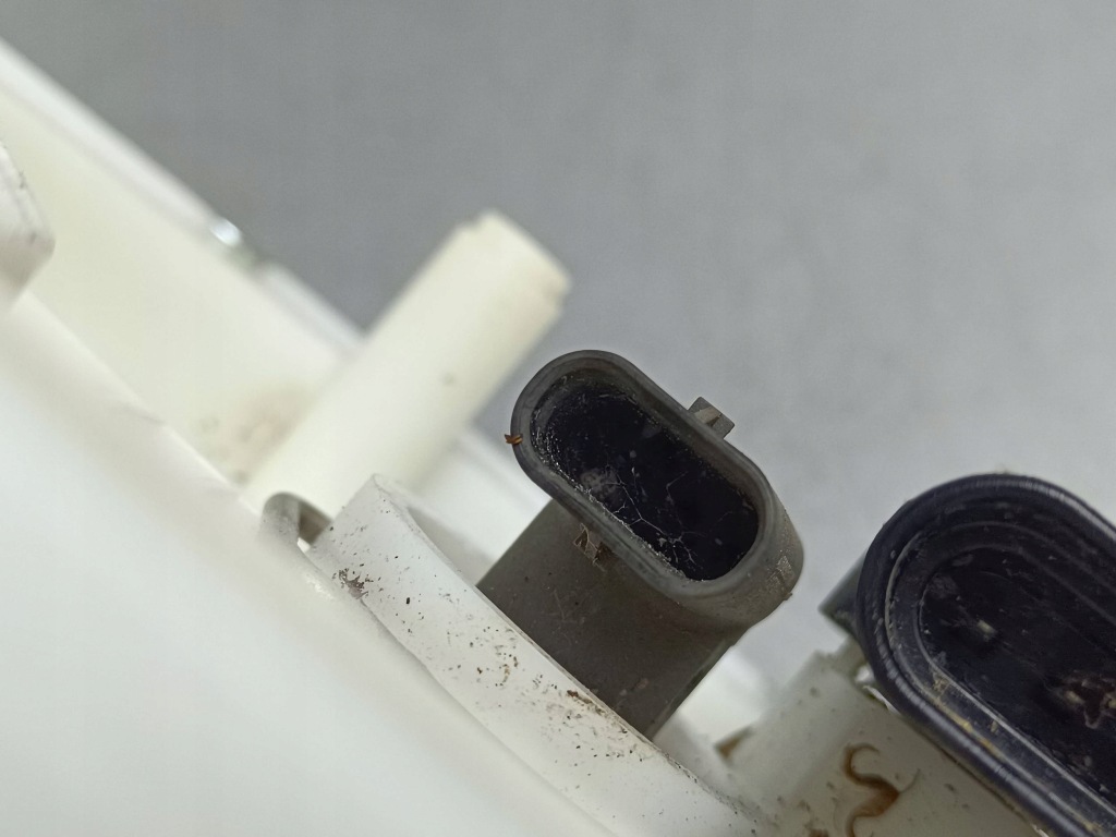 2015 mercedes-benz sl r231 гайка насоса топлива 12223069 Недорого