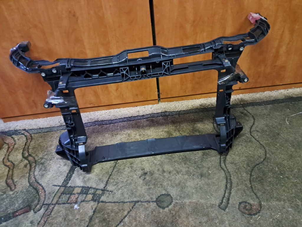 фото №1, Audi pas передний усилитель a1 tfsi tdi przedlift