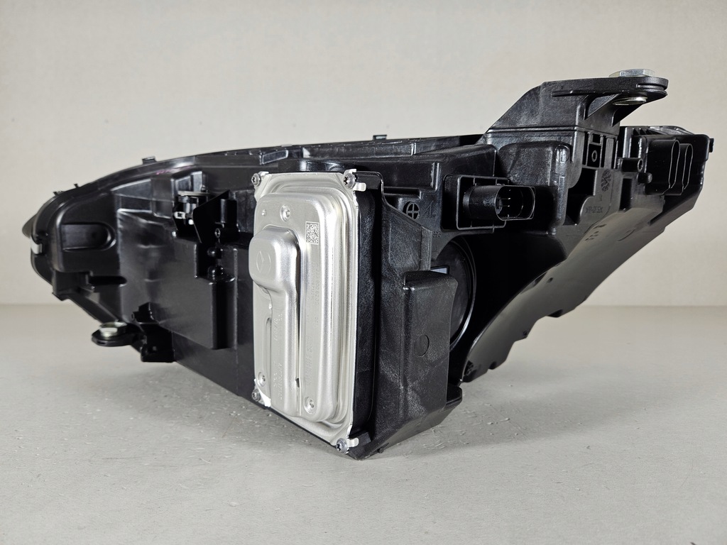 фото №6, Mercedes eqe w295 full led лампа левая правая перед