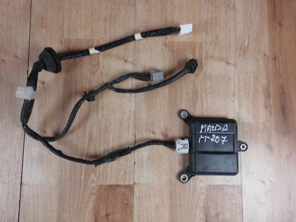 фото №1, Mazda cx-5 ii kf датчик мертвого pola датчик kb8c67y30e