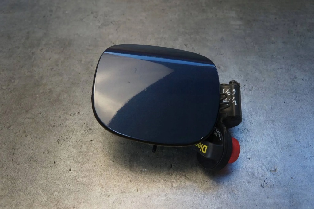 фото №1, Крышка заливной топлива крышка volvo v60 i s60 ii 31335707 498-46