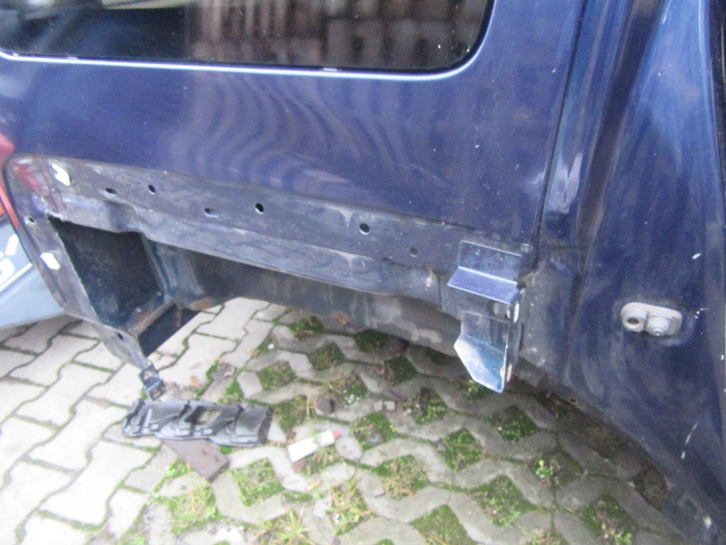 фото №9, Hummer h3 крыло четверть правый задняя + стекло