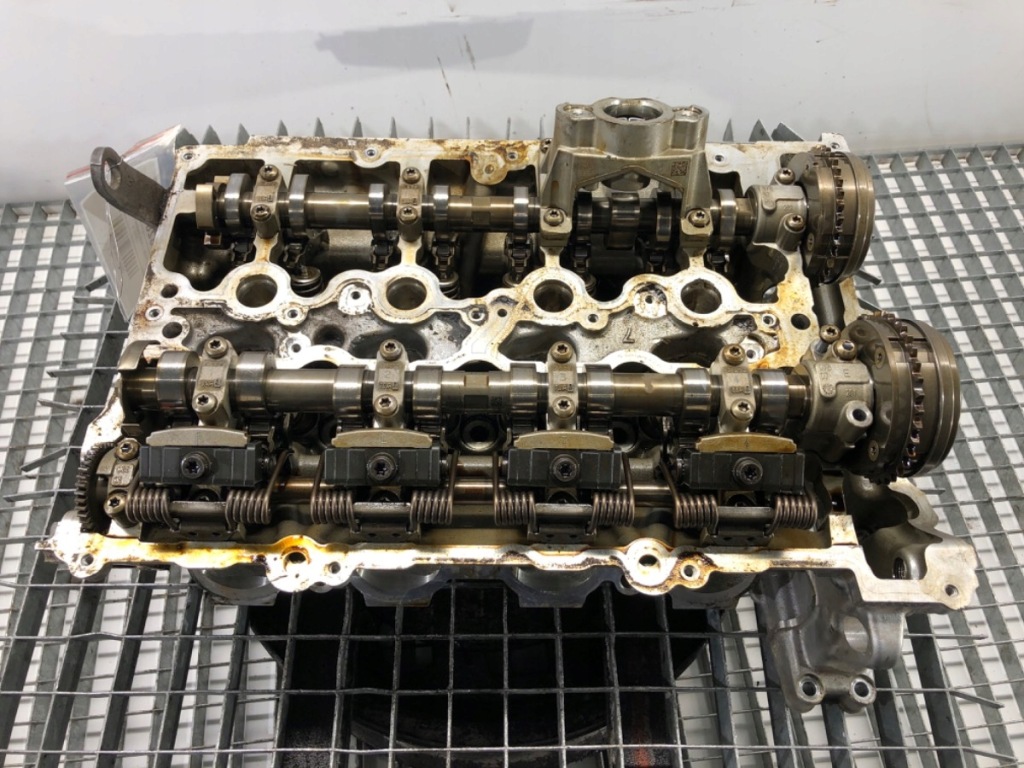 Купити Головка комплектна bmw f34 8602581 2.0 184km