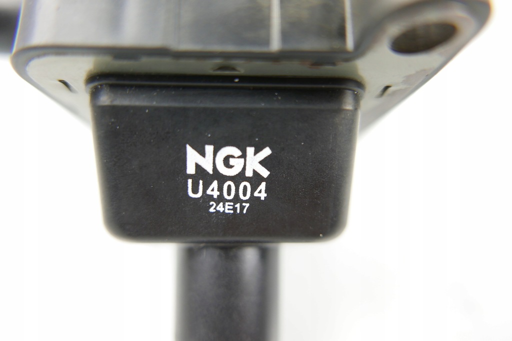 фото №14, Alfa romeo 147 156 166 gt катушка зажигания 46755605 u4004 ngk 48104