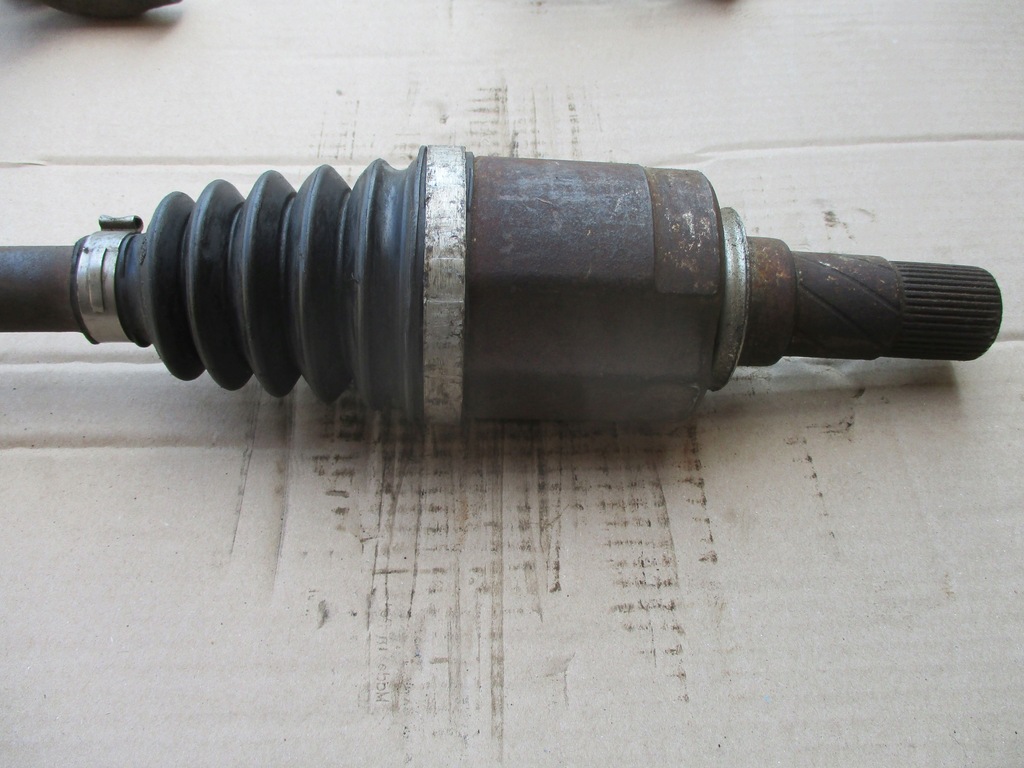 фото №6, Приводной вал левая 8200725510 megane iii scenic iii 1.9dci