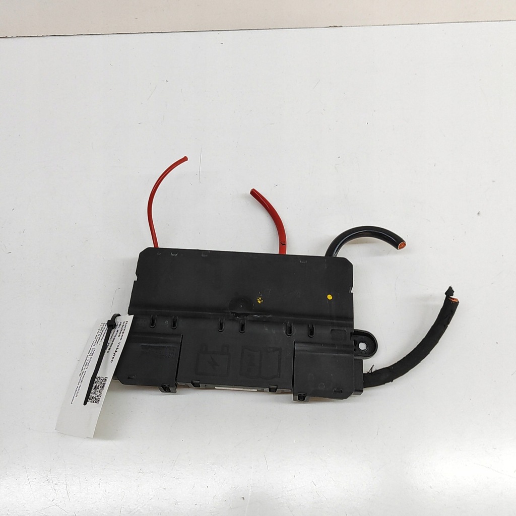 фото №2, Land rover range rover sport l494 2018 рамка / модуль предохранителей