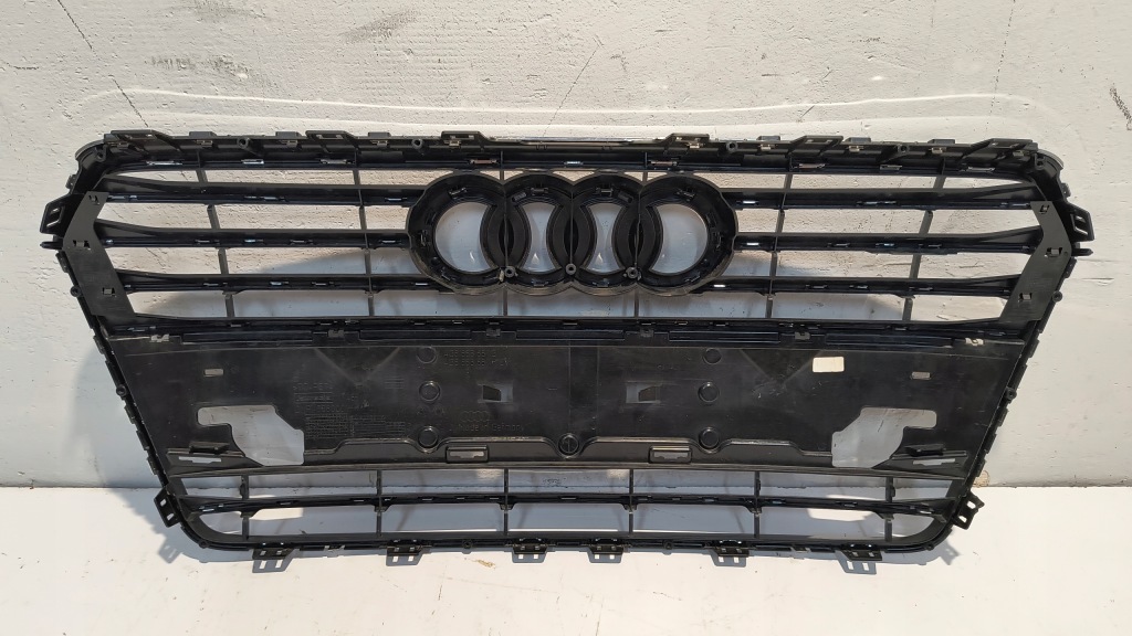 Решітка радіатора решітка  радіатора audi a7 4g8 s-line рестайлінг  14-18 Зі Шроту