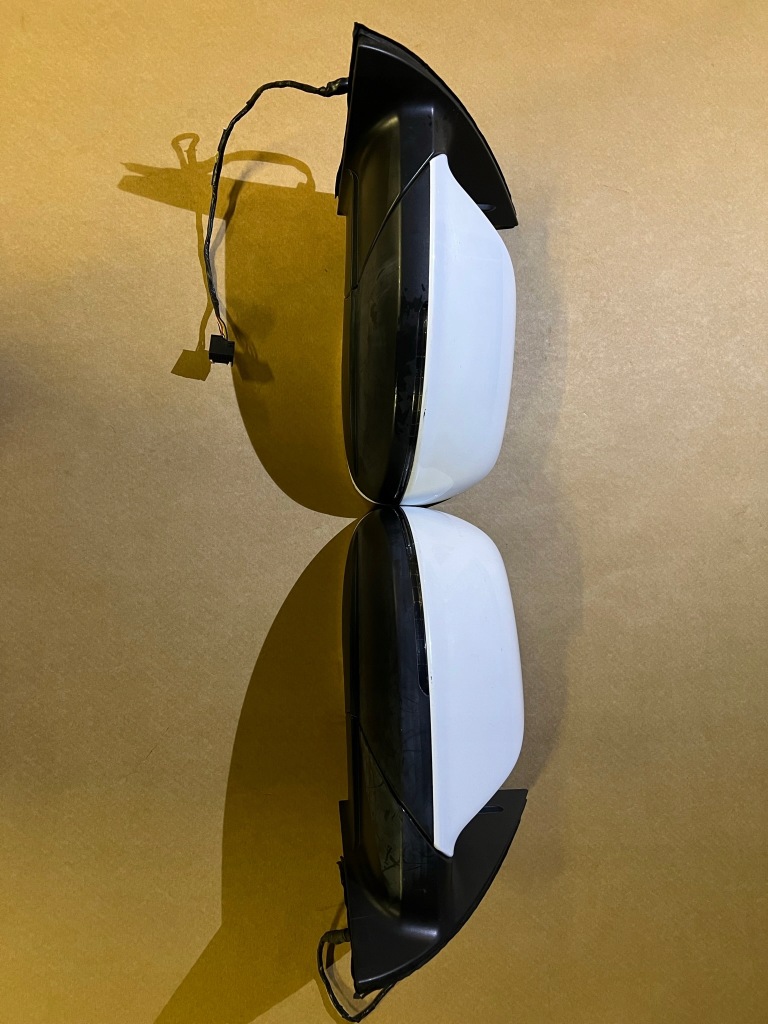 Audi q7 4l0 рестайлінг  дзеркало зовнішнє 6 pin праве або ліва в Україні