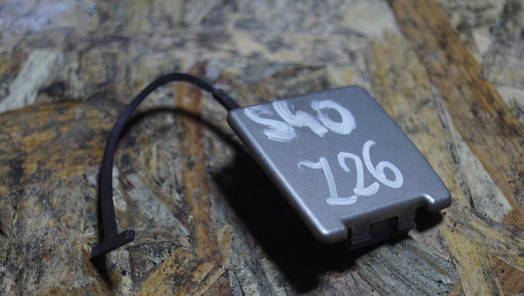 фото №2, Заглушка фаркоп задняя volvo s40 ii