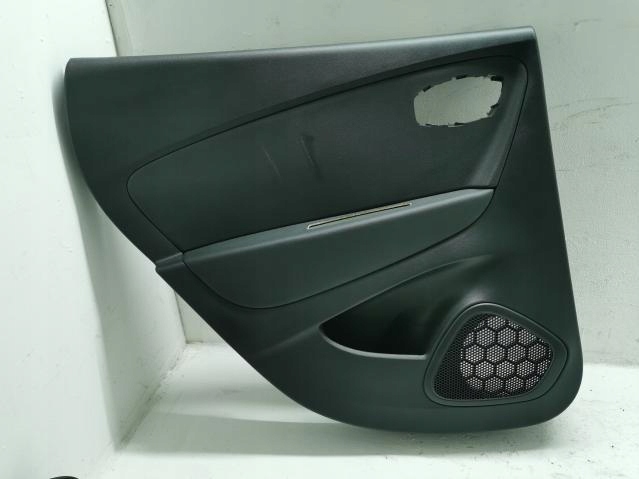 фото №1, Обшивка дверь левый задняя renault captur i 13-19 eu