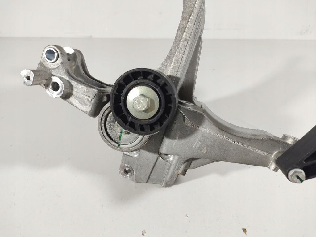 фото №6, Jeep compass 1.4 b 17r- кронштейн кронштейн генератора