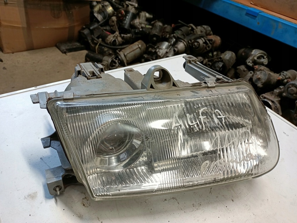 фото №2, Лампа перед права alfa romeo 145