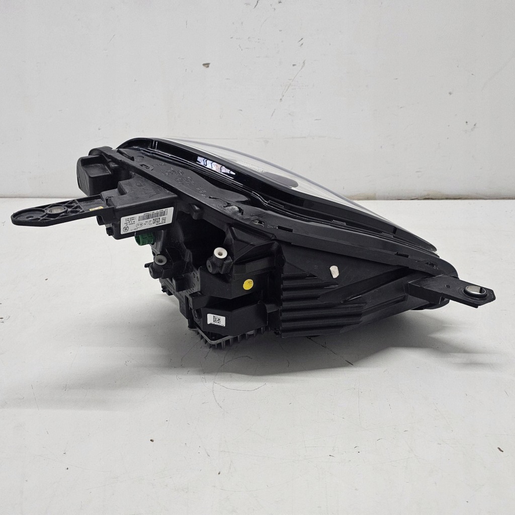 Фара ліва перед maserati grecale full led 06702930730 Доставка