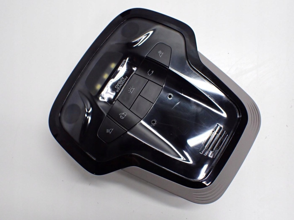 Лампа салона кабины оригинал 01561211230 alfa romeo giulia 16r Цена