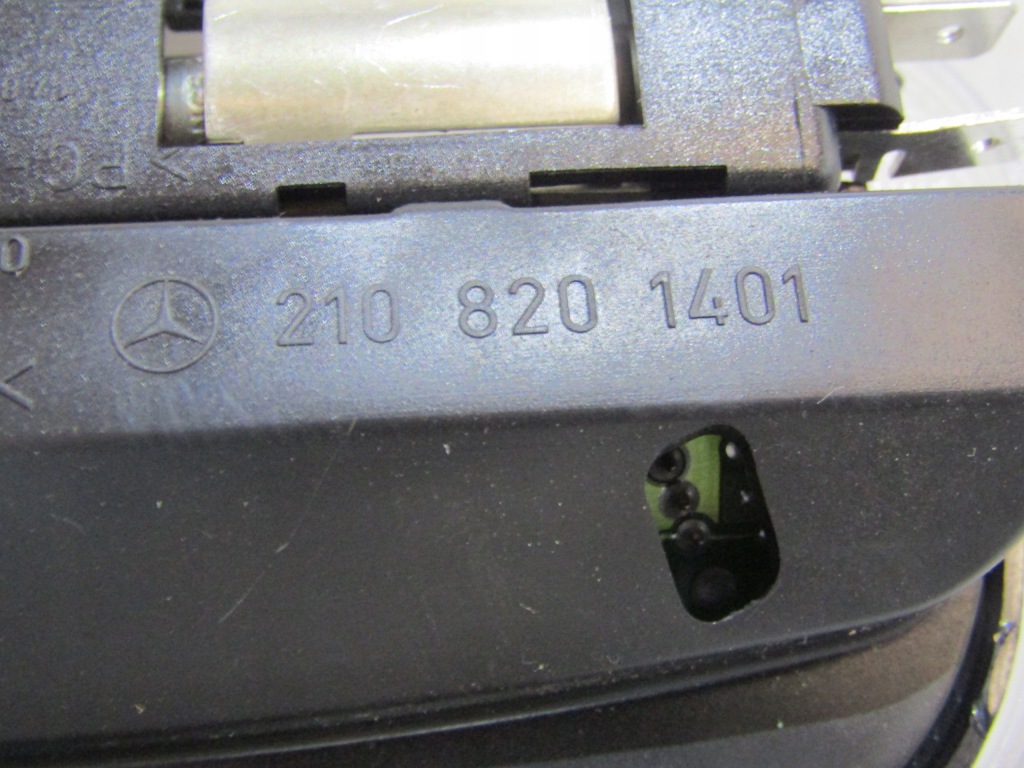 фото №3, Лампа освітлення салону задня mercedes clk w209 2108201401