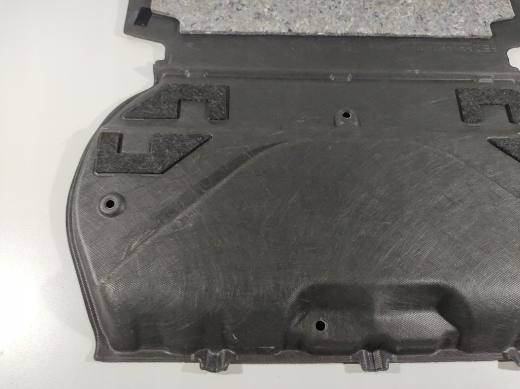 фото №11, Lexus is300h 13r - обшивка підлога багажника