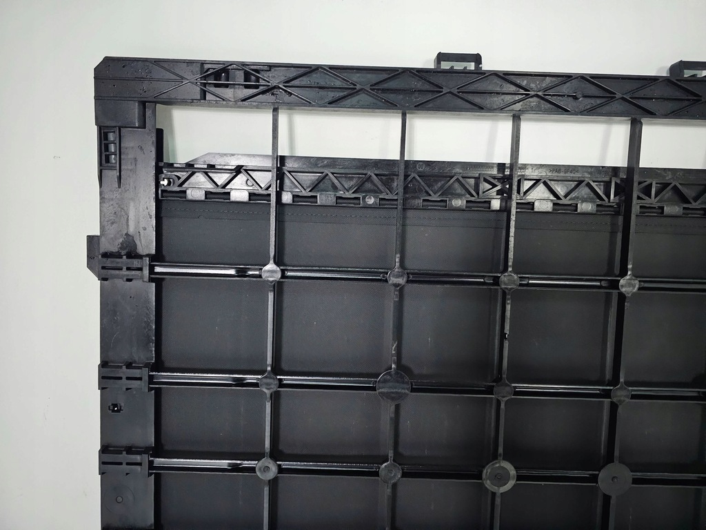 фото №8, Жалюзи воздуха впуск vw id3 id.3 id4 id.4 1ea122135h