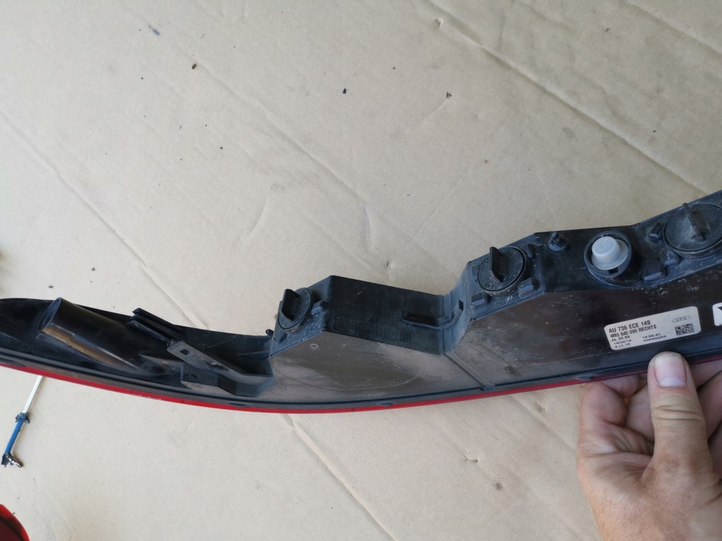 фото №15, Audi q7 2015- w бампер лампа правая задняя задняя