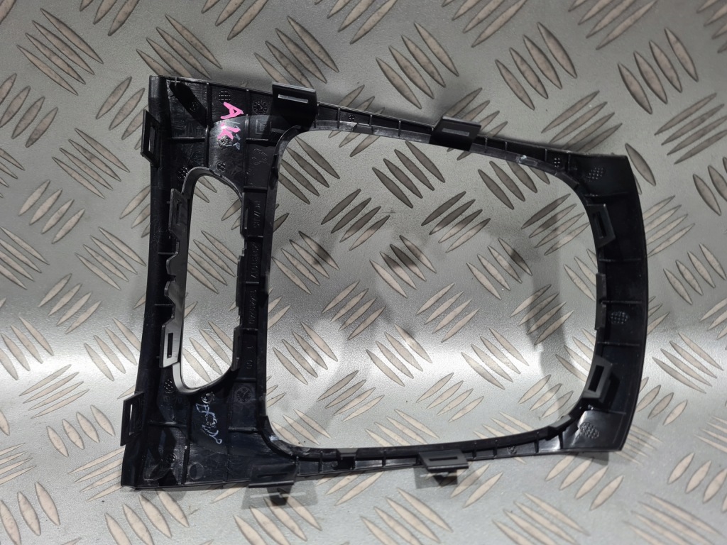 Декоративная  панели молдинг декоративная opel astra k европа piano Оригинал