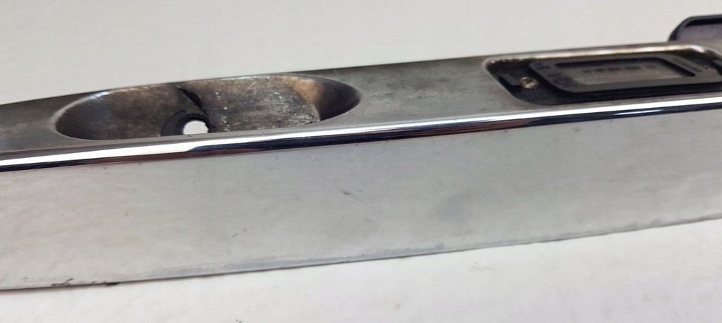 фото №12, Mercedes r w251 накладка молдинг задній кришки oryg