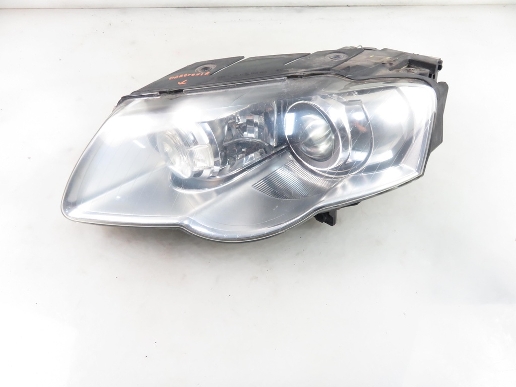 фото №1, Лампа ліва передня vw passat b6 3c0941751g