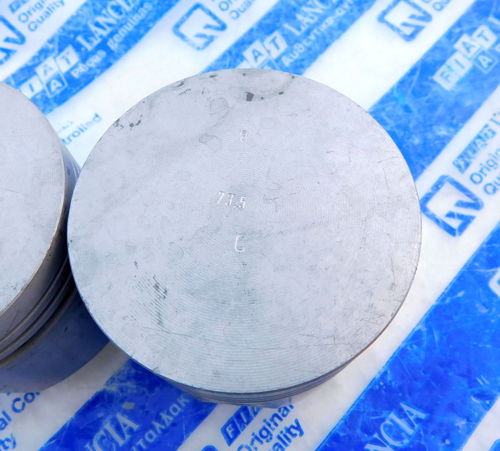 фото №9, Новый набор ремонтный двигателя поршни цилиндры 600 600ccm sel c fiat 126p 126