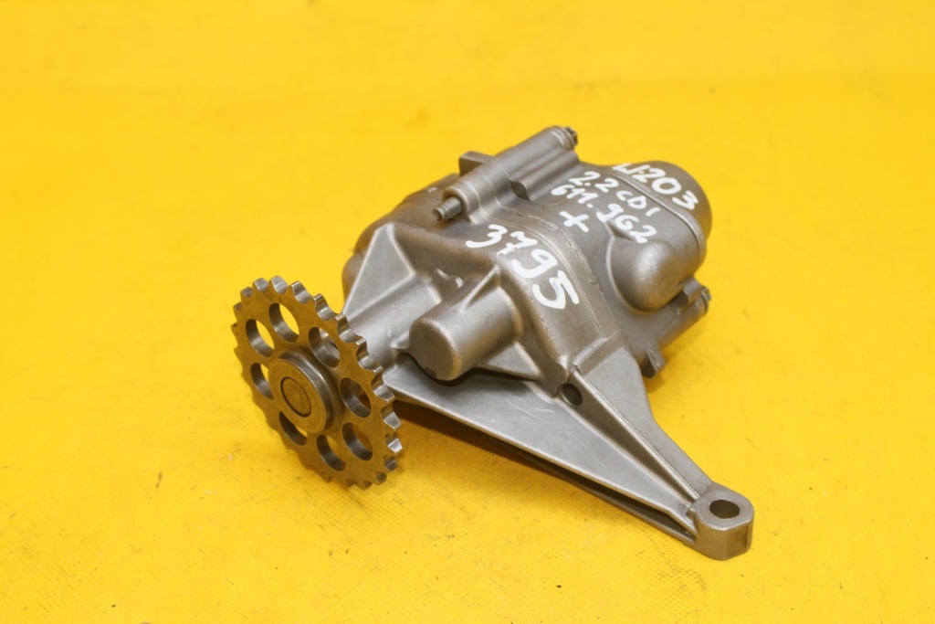 фото №1, Насос оливи 6111810201 mercedes w203 2.2 cdi