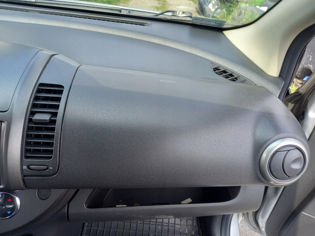 фото №8, Nissan note i e11 pulpit приборная панель приборная консоль