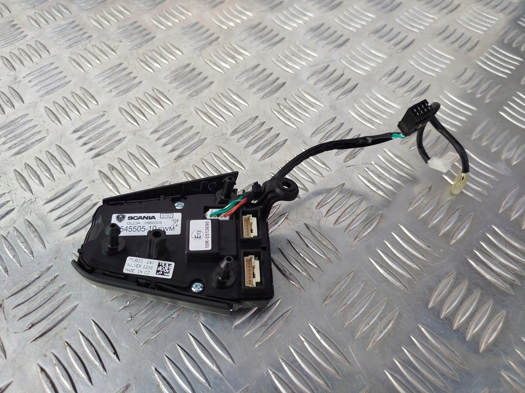 фото №4, Кнопки управление w руля scania r ntg