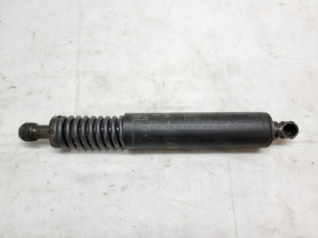 фото №1, Porsche cayenne привод крышки задняя