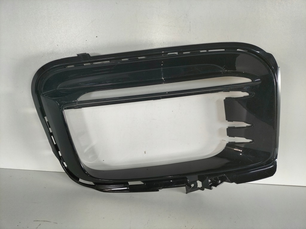 фото №1, Решітка радіатора решітка права porsche cayenne iii 17- turbos