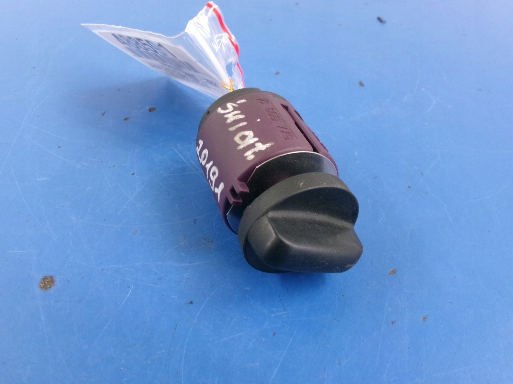 Купити Bmw 5 e39 рестайлінг  вимикач світла 6909779