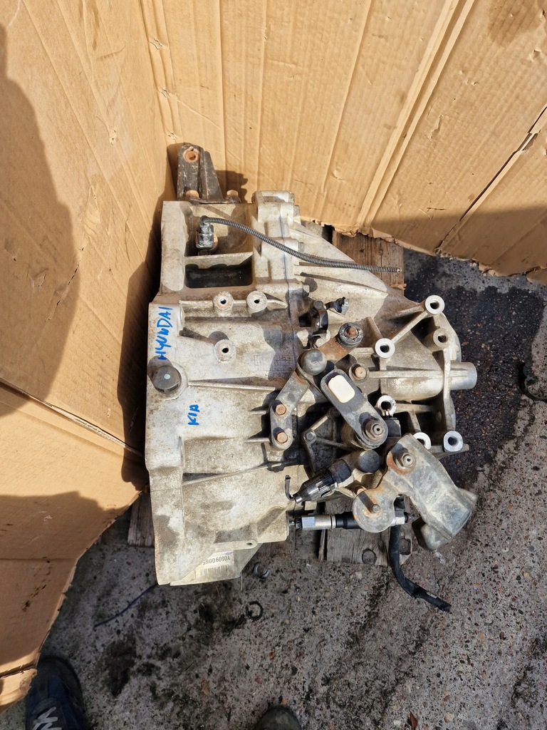 фото №1, Коробка передач передач 4300038070 santa fe ii 2.2crdi