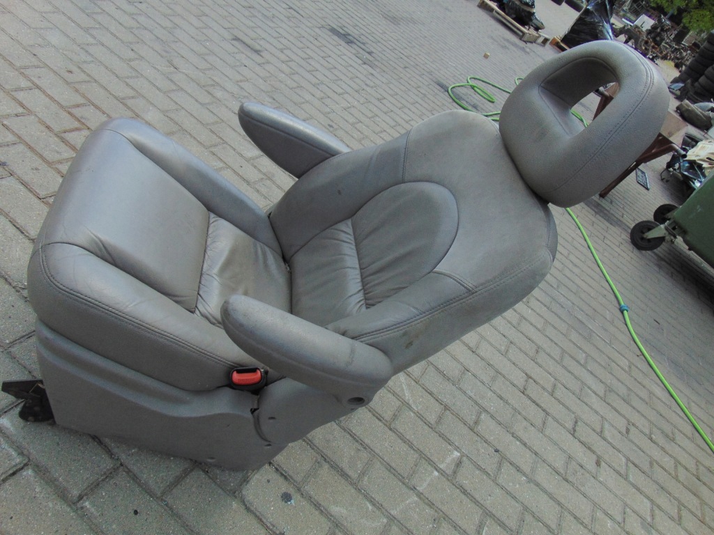 фото №2, Сиденье правый задняя 2 ряд chrysler voyager 4 iv europa